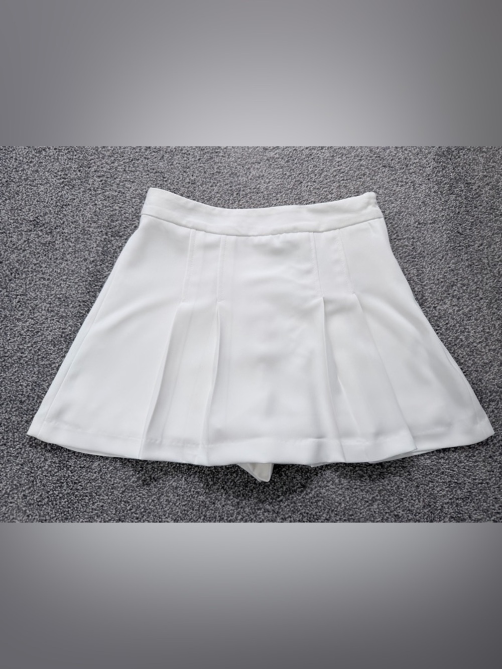 Zara White Structured Skort